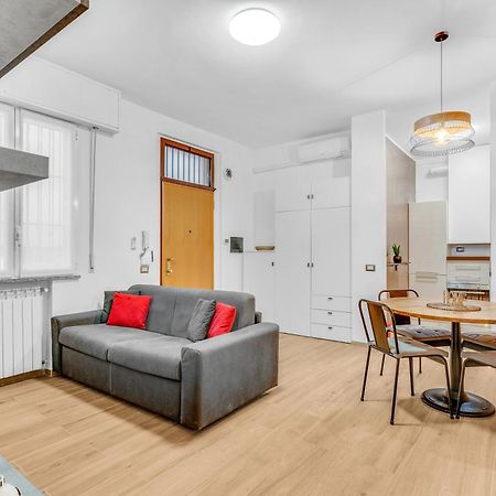 Ris161 -Modern Apartment Equipped With All Comfort- 세스토 산 지오반니 외부 사진